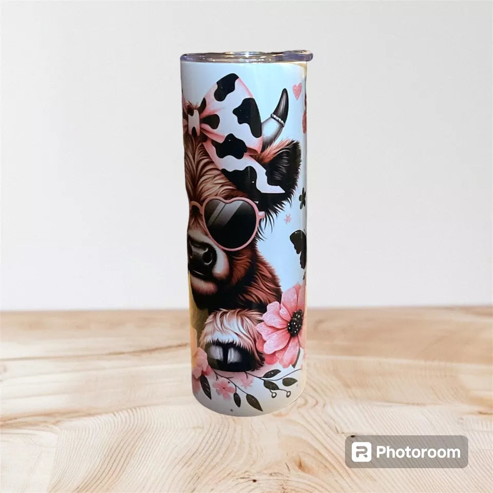 20oz tumbler with Black and Pink Highland cow design